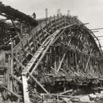 005 Bau der Bogenbrücke (1932)